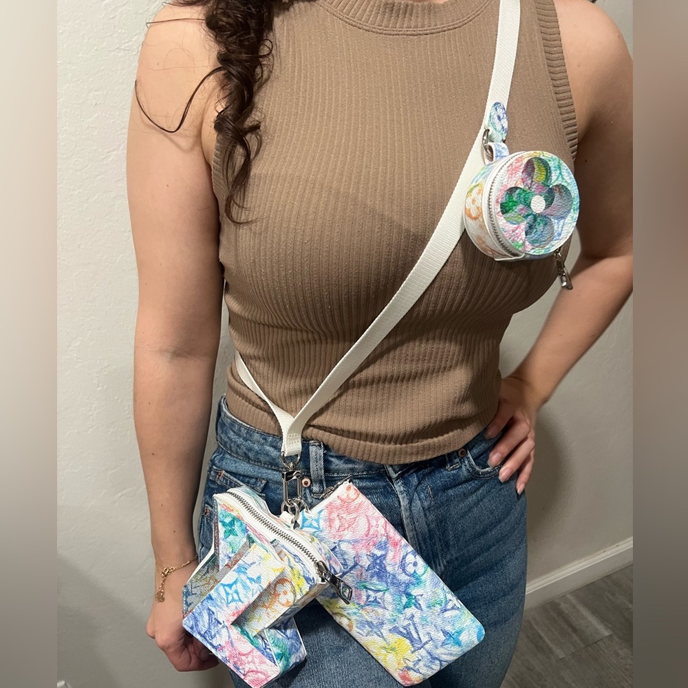 Louis Vuitton Monogram Pastel Colors LV Block - Picture 4 of 11